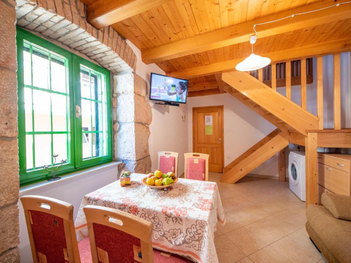 Apartment Kristijan By Interhome Brseč Esterno foto
