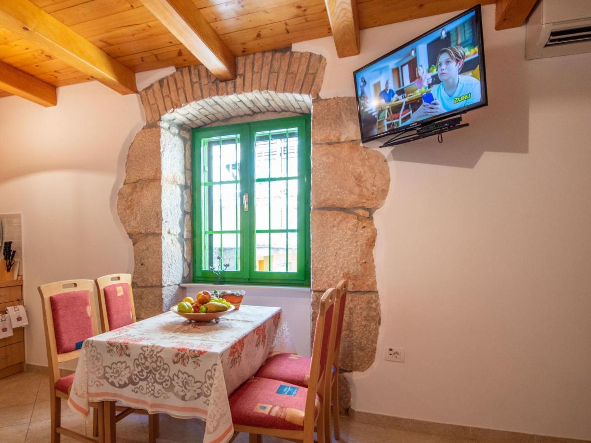 Apartment Kristijan By Interhome Brseč Esterno foto